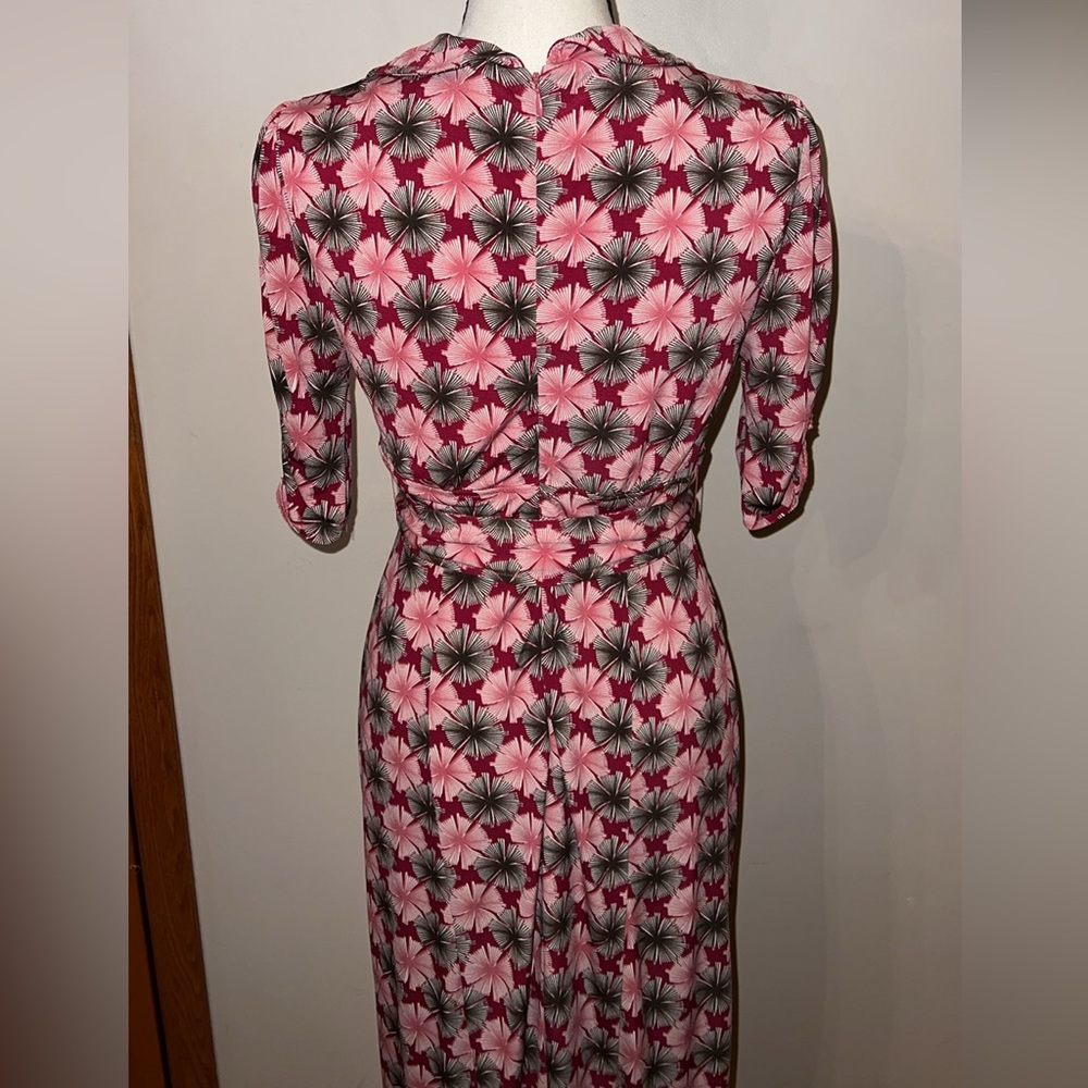 Chadwick’s dress - Picture 9 of 11